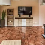 Amazing In Μεντουλίν