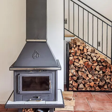 Сasa de vacaciones 4 Bedroom Stunning In *