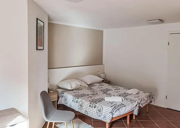 4 Bedroom Stunning In Сasa de vacaciones *