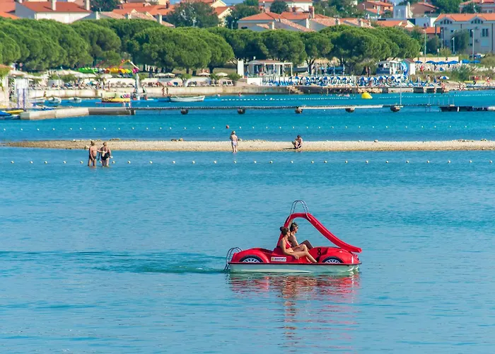 4 Bedroom Stunning In Сasa de vacaciones Medulin